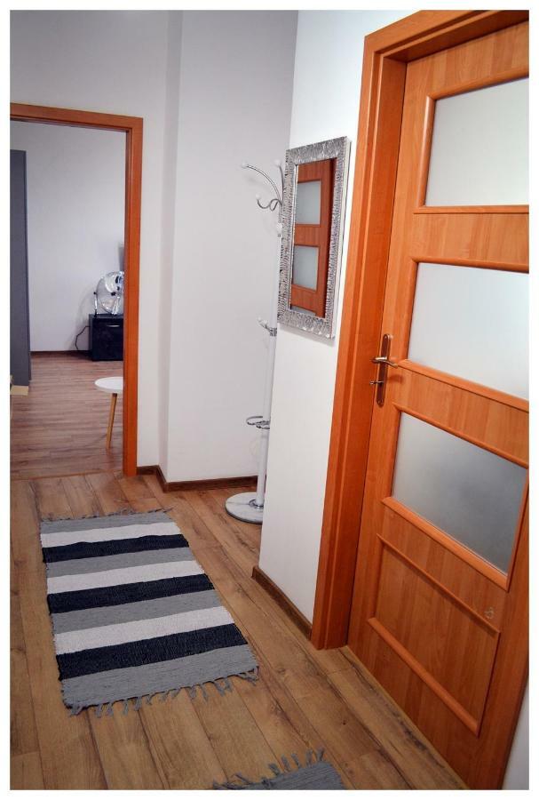 Color24 Apartament Stalowa Wola Exterior photo